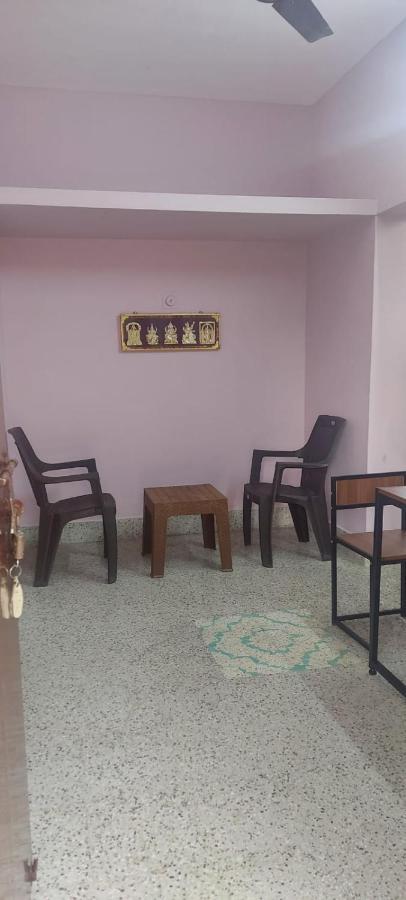 Doctor'S Homestay Tiruvannāmalai Zewnętrze zdjęcie